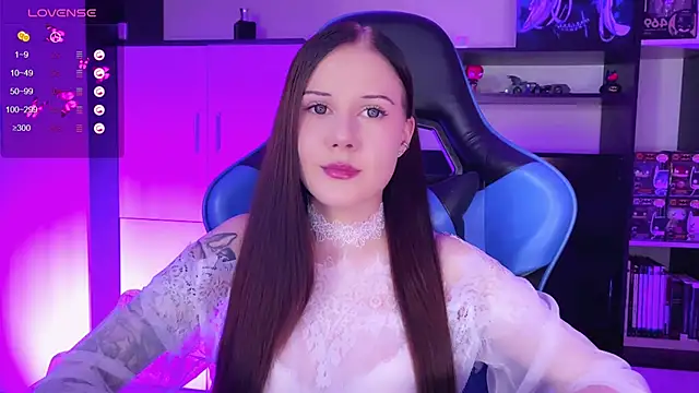 jasminevine online show from December 6, 2024, 11:52 pm