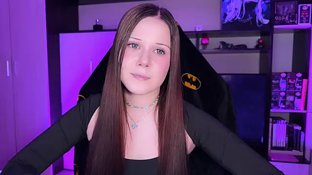 jasminevine online show from April 4, 2026, 10:38 pm