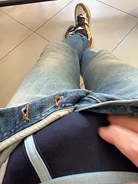 buodiculo online show from March 3, 2025, 3:22 pm