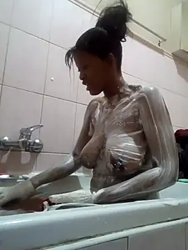 COOKIECANDY online show from October 13, 2025, 7:48 pm