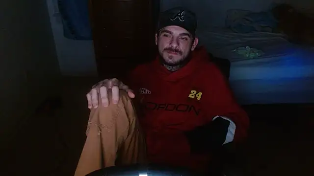 DADDY KANE8--- online show from December 17, 2025, 11:43 pm