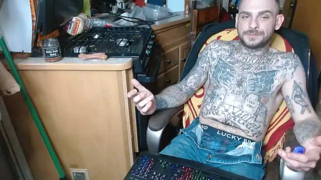 DADDY KANE8--- online show from March 14, 2025, 11:00 pm