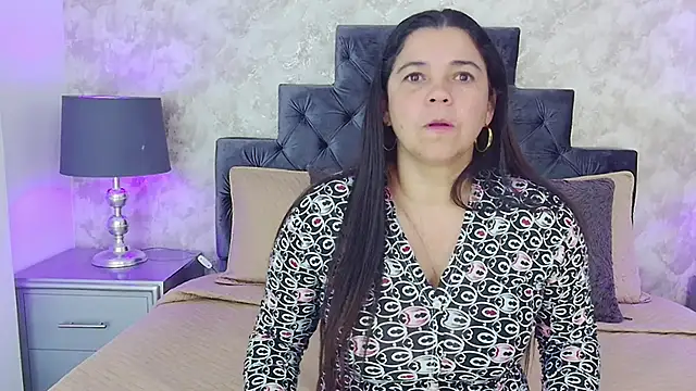 Snapshot of elizabeth_coleman chatting on May 31, 2026, 3:07 pm elizabeth coleman online show from May 31, 2026, 3:07 pm