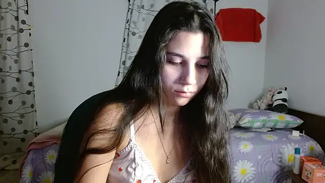 mia  lopez  online show from February 25, 2025, 12:25 am