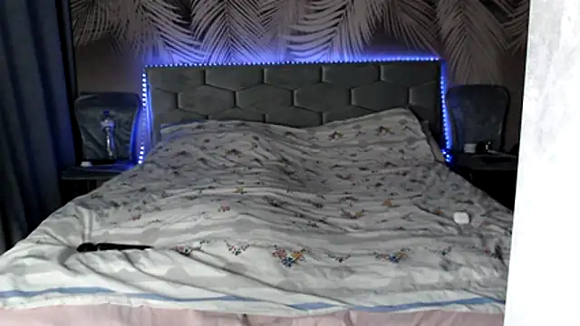 uliastar online show from February 22, 2026, 9:00 am