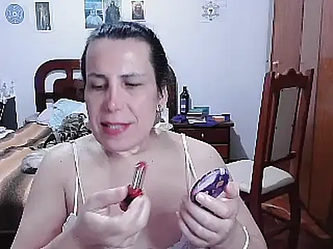 LauraVicttoria361215 online show from February 17, 2025, 10:16 pm