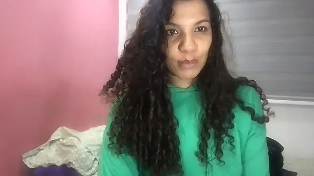 Snapshot of gatubelahot chatting on September 22, 2025, 4:40 am gatubelahot online show from September 22, 2025, 4:40 am