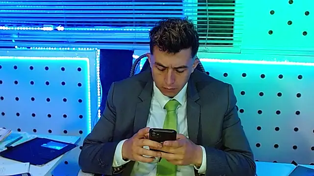 Darko0717 online show from December 2, 2025, 11:56 am