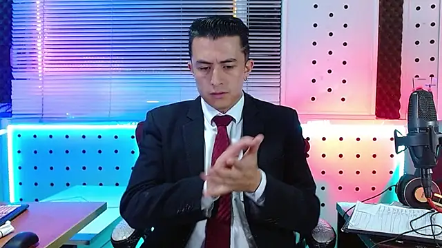Snapshot of Darko0717 chatting on June 1, 2026, 1:11 pm Darko0717 online show from June 1, 2026, 1:11 pm