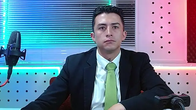 Snapshot of Darko0717 chatting on May 15, 2026, 8:56 am Darko0717 online show from May 15, 2026, 8:56 am