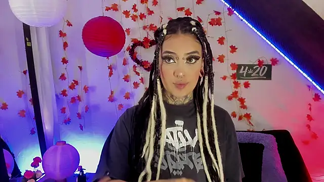 Cata green online show from February 21, 2025, 9:00 pm