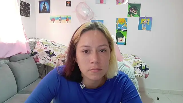 Snapshot of MommyMiaWs chatting on April 22, 2026, 3:52 pm MommyMiaWs online show from April 22, 2026, 3:52 pm