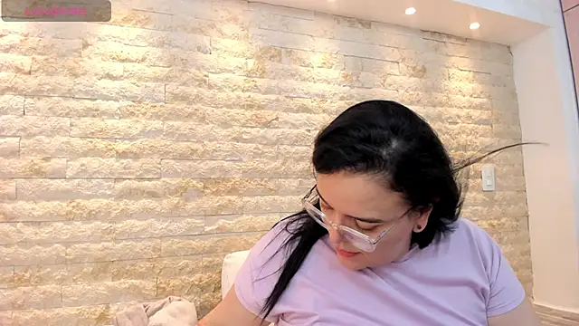 anette cooper online show from November 26, 2025, 3:50 am