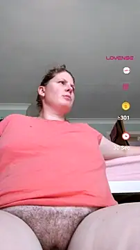 xxSexyBushLinnxx online show from June 27, 2026, 12:22 pm