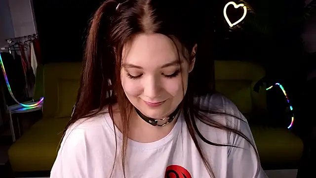 DjennaPalme online show from January 25, 2025, 4:45 am