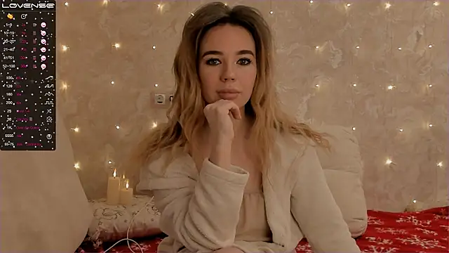 Snapshot of EvaSileZ chatting on December 19, 2025, 5:21 am EvaSileZ online show from December 19, 2025, 5:21 am