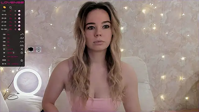 Snapshot of EvaSileZ chatting on September 11, 2025, 2:22 am EvaSileZ online show from September 11, 2025, 2:22 am