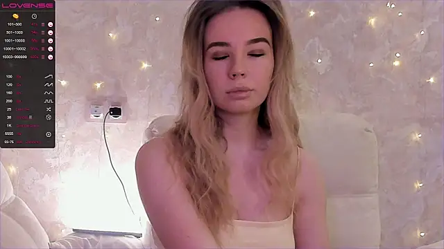 Snapshot of EvaSileZ chatting on September 24, 2025, 3:02 am EvaSileZ online show from September 24, 2025, 3:02 am