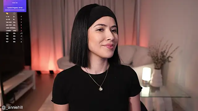 anniehillofficial online show from February 2, 2025, 7:46 pm