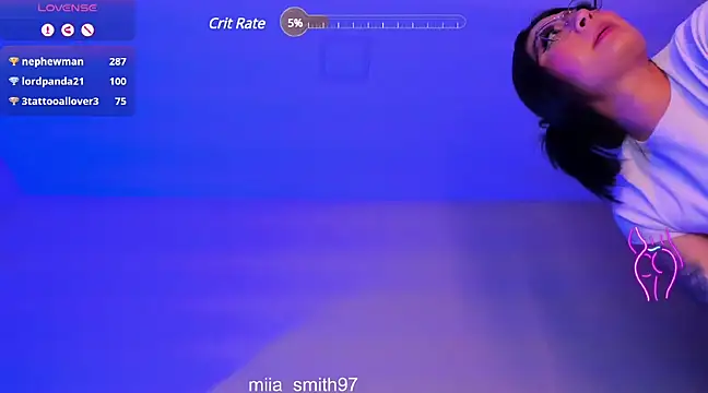 miia-smith97 online show from February 20, 2025, 4:50 am