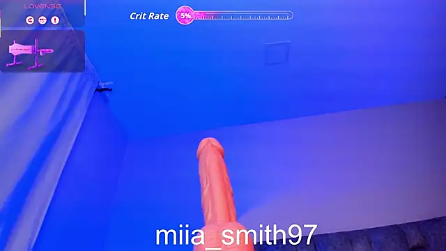 miia-smith97 online show from November 13, 2025, 9:19 pm