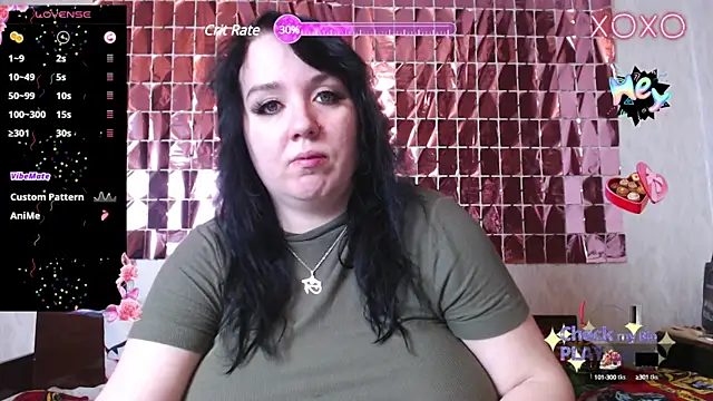 LeonaHarrison online show from February 28, 2025, 4:43 am