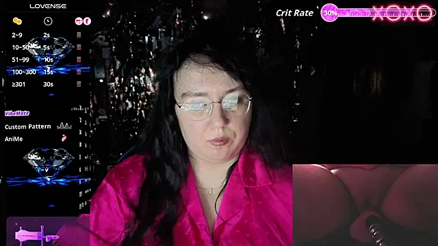 LeonaHarrison online show from March 31, 2026, 8:33 pm