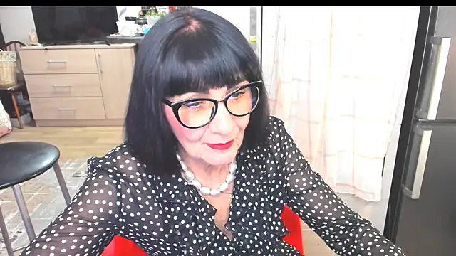 Tina Joness online show from February 28, 2025, 6:52 pm