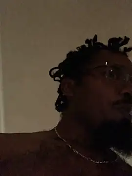 ReShawn69TM online show from December 24, 2024, 9:22 pm