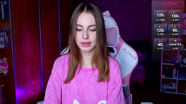 EdelineMaher online show from November 9, 2025, 1:48 pm