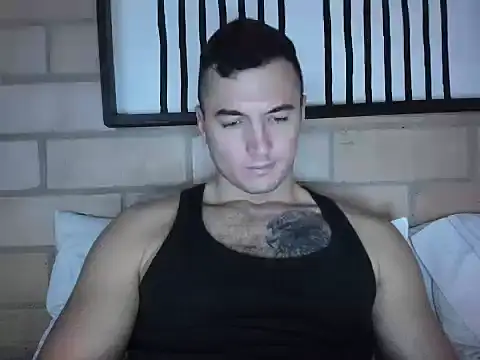 paulblack21 online show from April 18, 2026, 7:58 pm