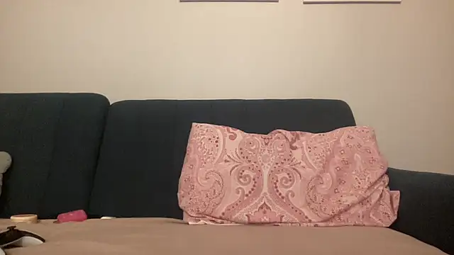 Sasha  Love online show from October 5, 2025, 8:21 pm