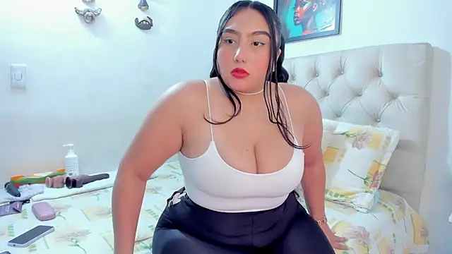 NayaWayne online show from September 28, 2025, 6:37 pm