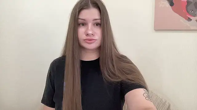 Snapshot of JuicyHelenX chatting on August 4, 2026, 3:27 pm JuicyHelenX online show from August 4, 2026, 3:27 pm