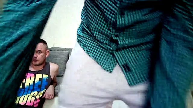 Alex Tobey online show from October 3, 2025, 1:20 am