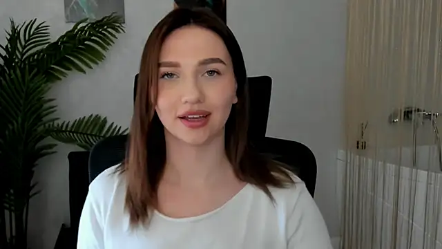 GracefulLook online show from March 4, 2025, 6:37 am