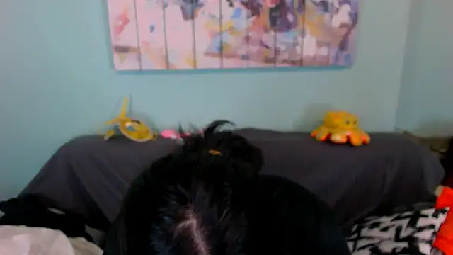 EverlyRays online show from April 21, 2026, 4:24 pm