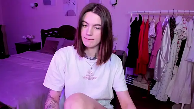 Snapshot of NikkieKatty chatting on January 21, 2025, 5:09 pm NikkieKatty online show from January 21, 2025, 5:09 pm