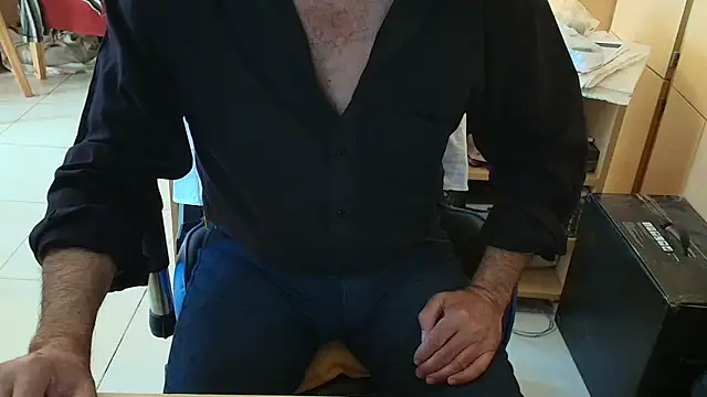 angelgarcia269 online show from November 17, 2025, 11:14 am