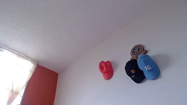 lady hot2xx online show from January 11, 2026, 5:09 pm