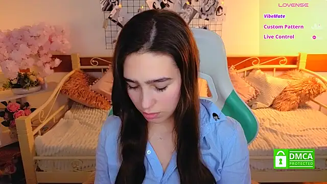  Eliizabeth  online show from February 19, 2026, 10:40 pm