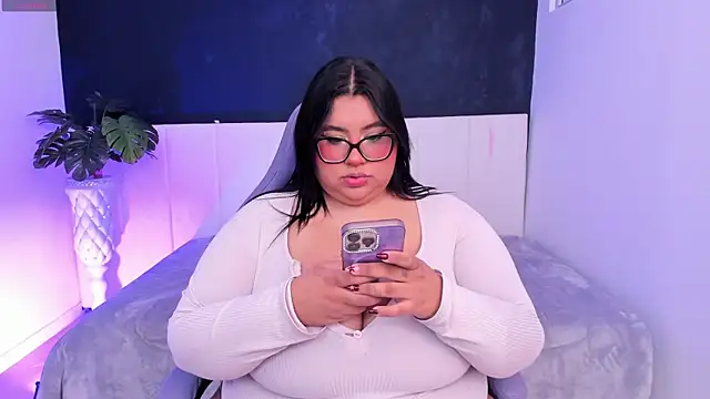 tifanny bigboobs11 online show from July 15, 2026, 11:50 am