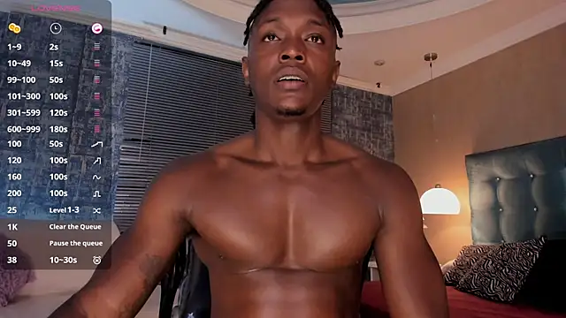 DannSmmith online show from October 5, 2025, 5:09 am