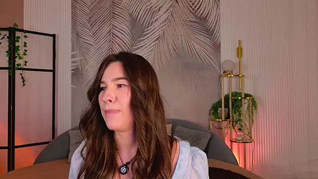 Snapshot of Marie_Diaze chatting on July 2, 2026, 6:14 pm Marie Diaze online show from July 2, 2026, 6:14 pm