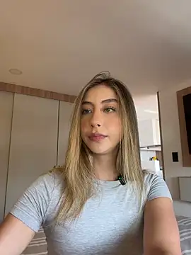 Snapshot of lua_ferch__ chatting on May 19, 2026, 6:04 pm lua ferch online show from May 19, 2026, 6:04 pm