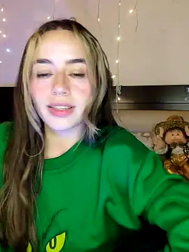 Natalia Suarez online show from December 31, 2024, 3:55 am