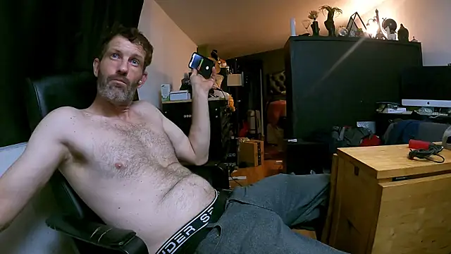 leanjamesdean online show from September 11, 2025, 4:45 am