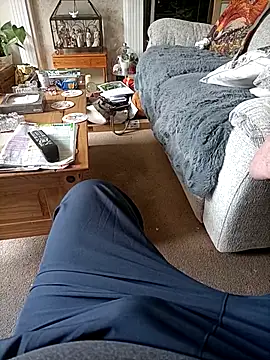 loveeatingcunts online show from April 21, 2026, 1:39 pm