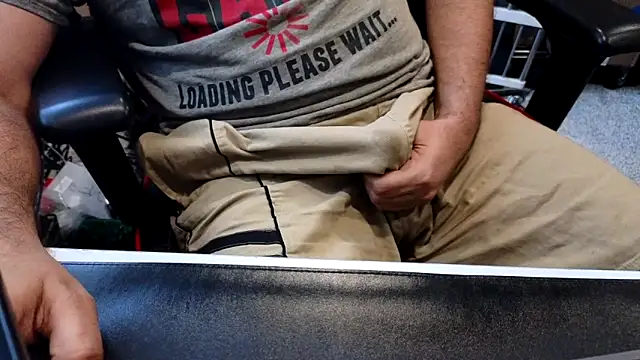 Sakhtlaundaz online show from April 15, 2026, 1:48 pm