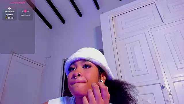 ZENDAMILLER online show from January 29, 2025, 7:22 pm